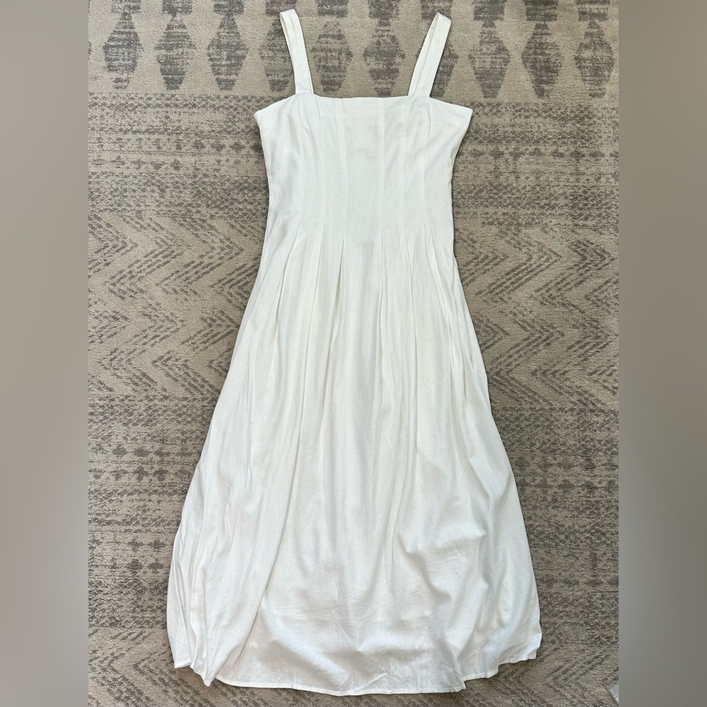 White Sleeveless Sundress